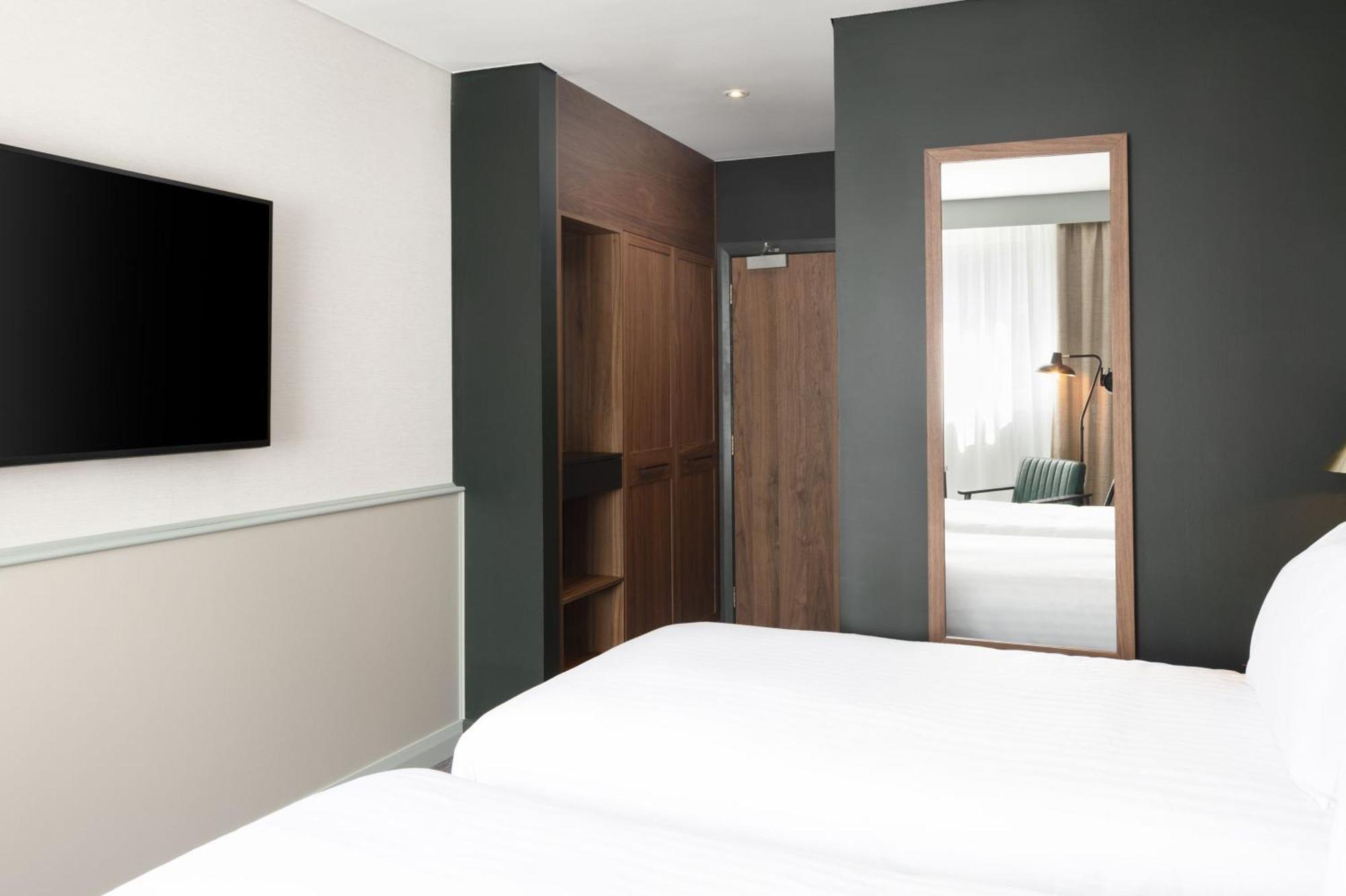 Four Points By Sheraton Edinburgh Exterior photo
