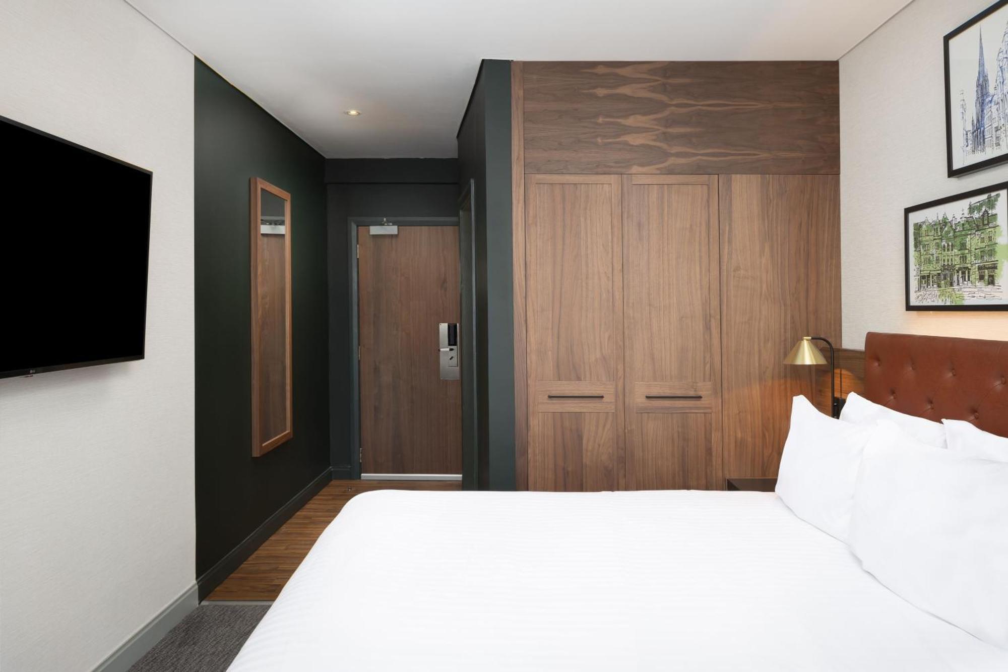 Four Points By Sheraton Edinburgh Exterior photo