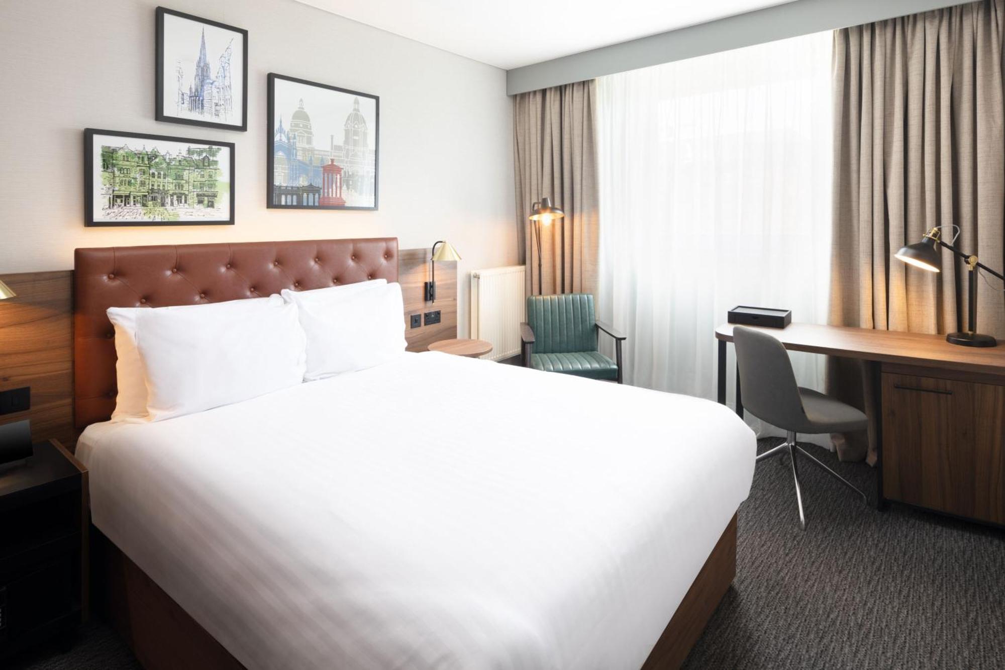 Four Points By Sheraton Edinburgh Exterior photo