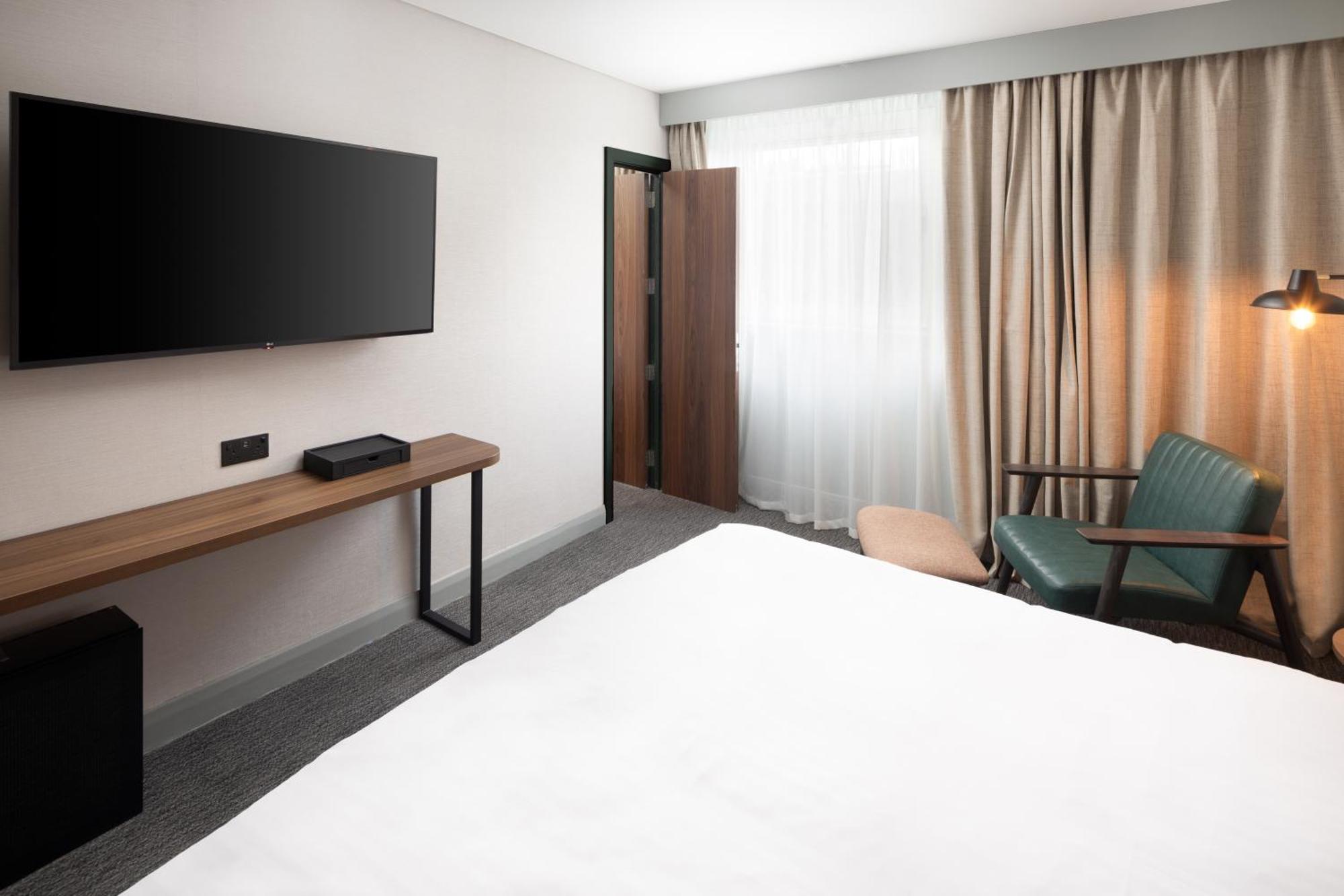 Four Points By Sheraton Edinburgh Exterior photo