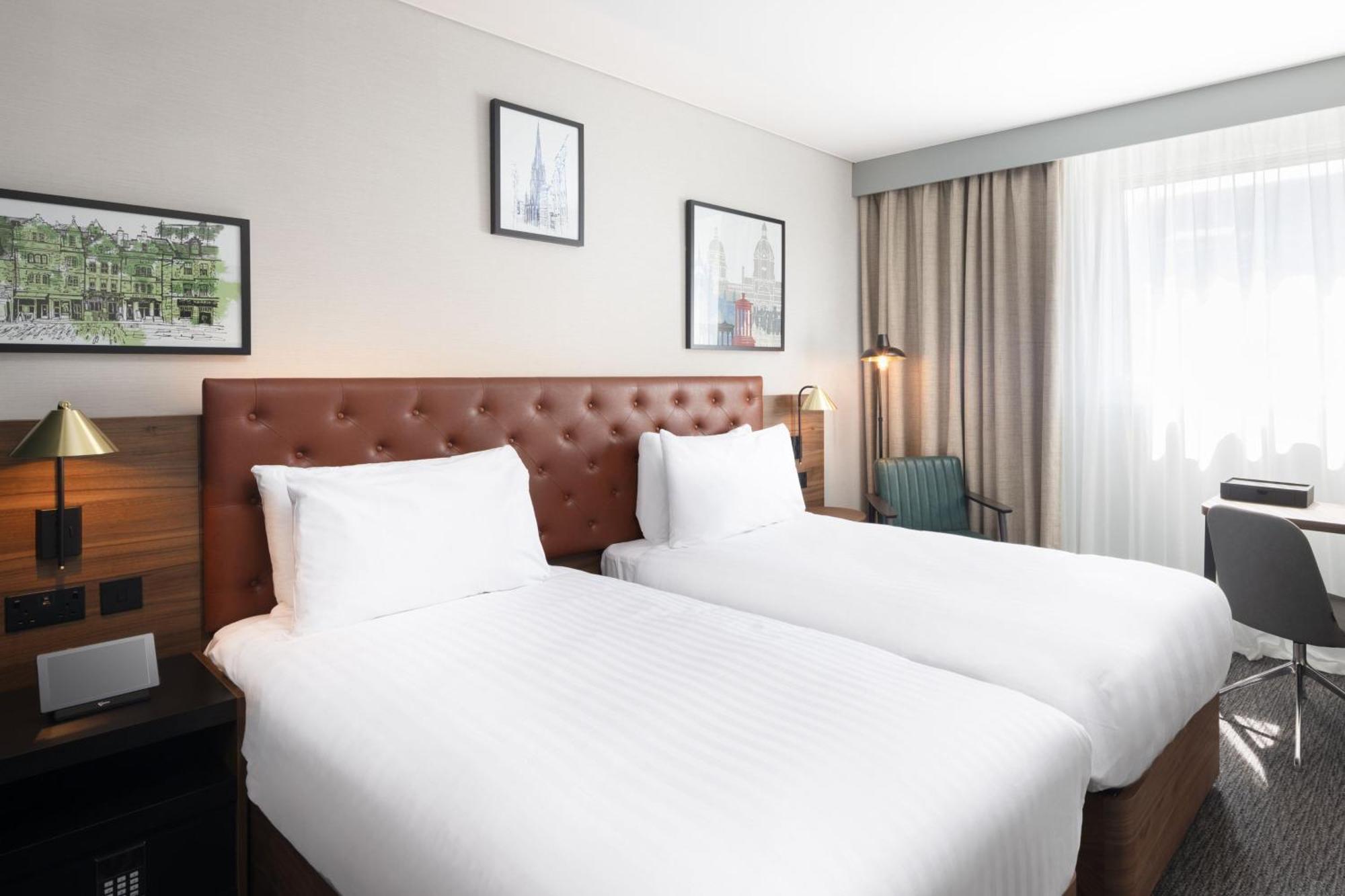 Four Points By Sheraton Edinburgh Exterior photo